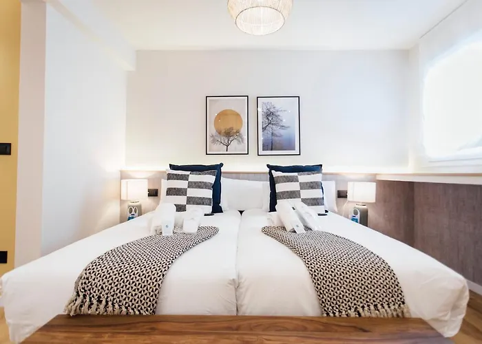 Modern And Luxury- 2Bd 2Bth- Socorro